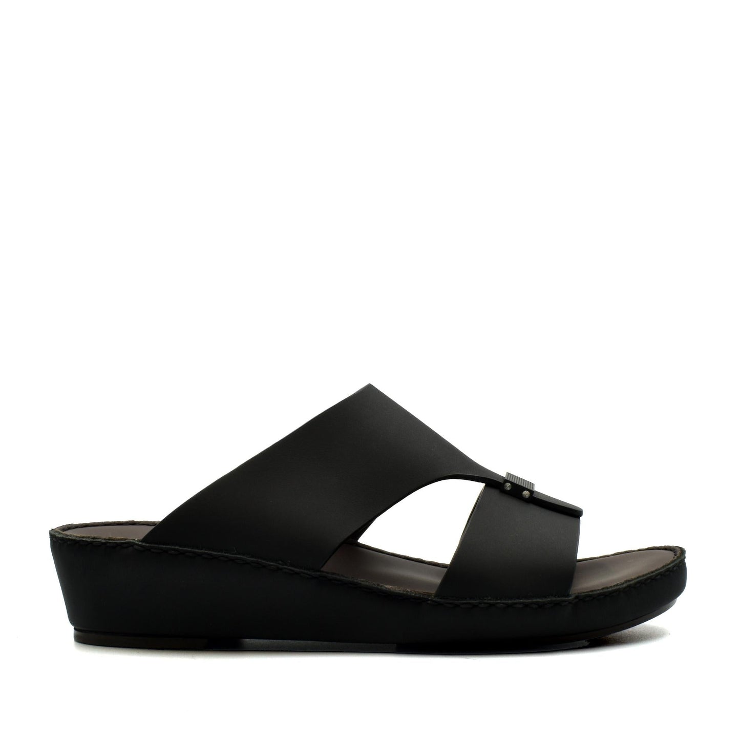 Black Cerchio Gomato sandals with wide cross straps and wedge sole for comfortable wear