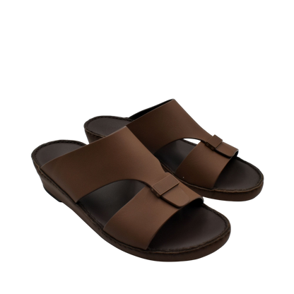 Brown Cerchio Gomato sandals with wide straps and open toe design for casual comfort