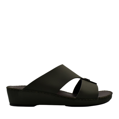 Black Cerchio Gomato sandals with wide cross straps and comfortable wedge sole