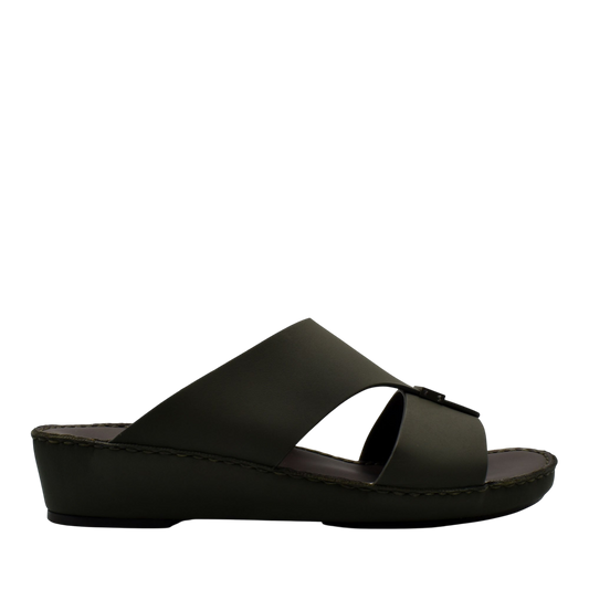 Black Cerchio Gomato sandals with wide cross straps and comfortable wedge sole